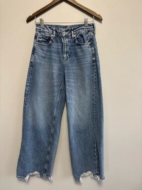 Super High Rise Baggy Wide Leg American Eagle Jeans Size 2